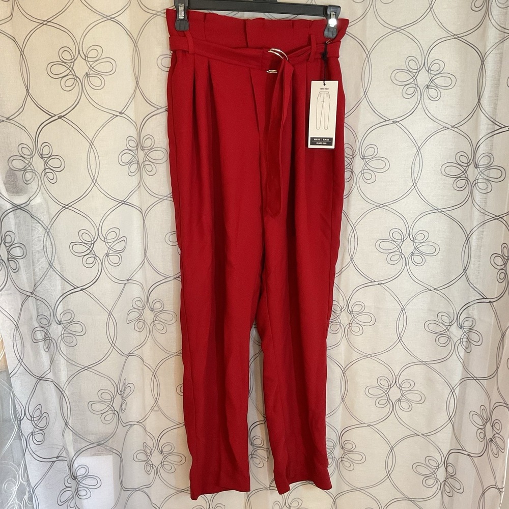 Women's Forever 21 Contemporary Ruby Red High-Rise Slim Leg Tapered Size Small